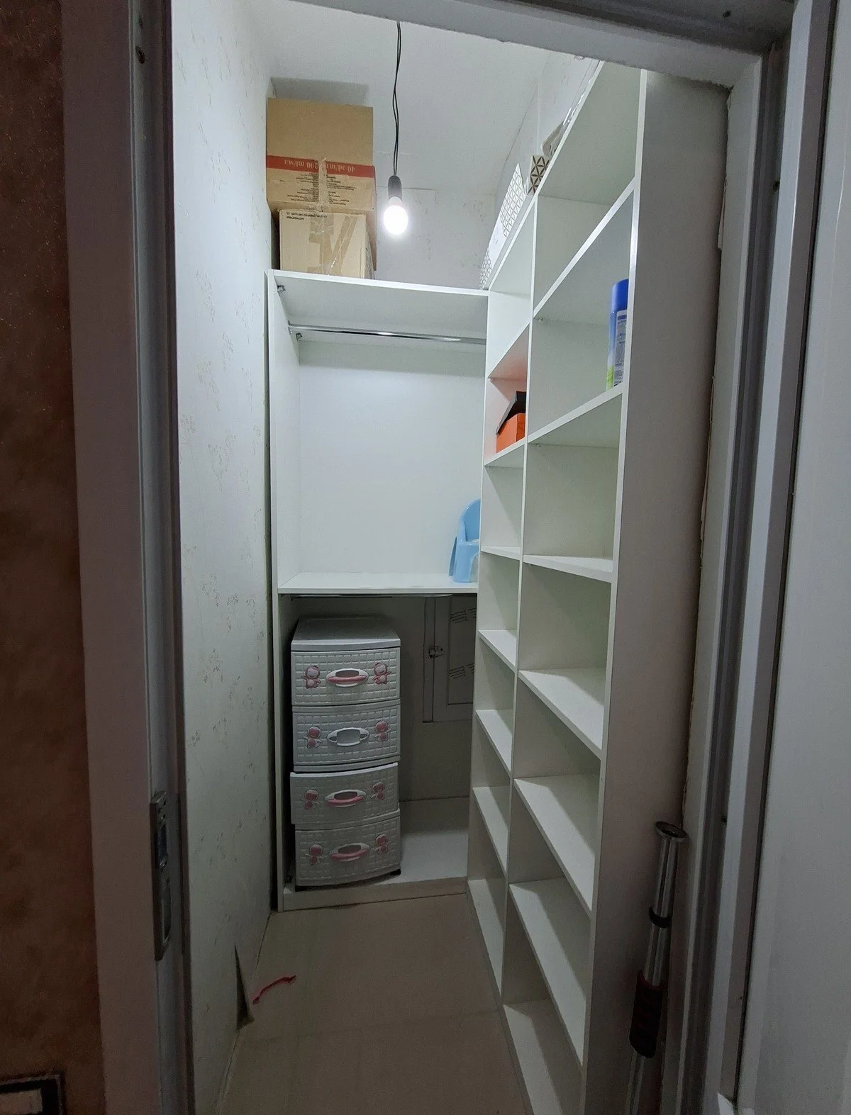 3 otaqlı yeni tikili, İnşaatçılar m.