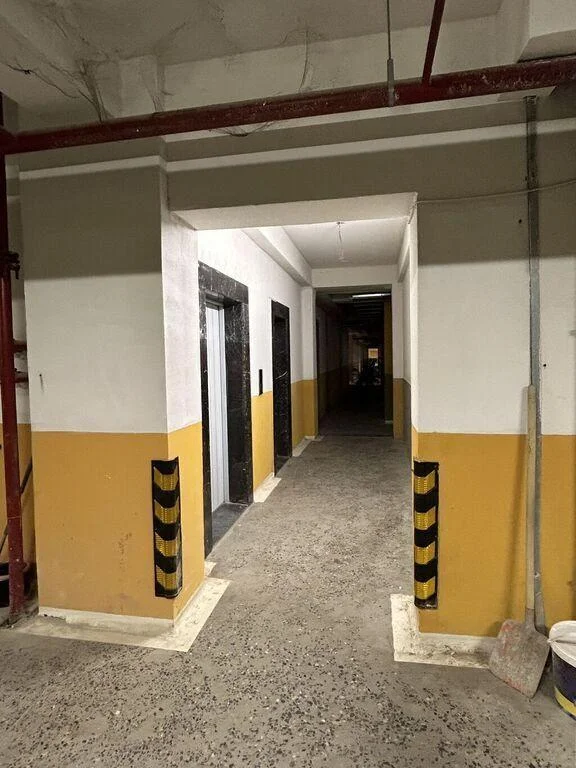 Qaraj-parking icarəyə verilir, Xətai pr.