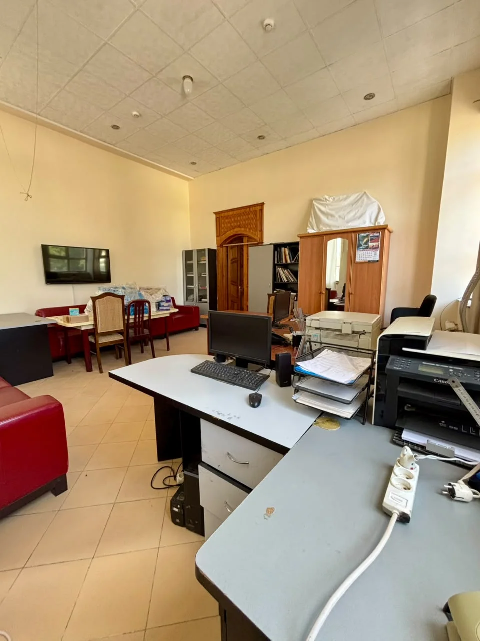 Ofis icarəyə verilir, Qara Qarayev pr. 87