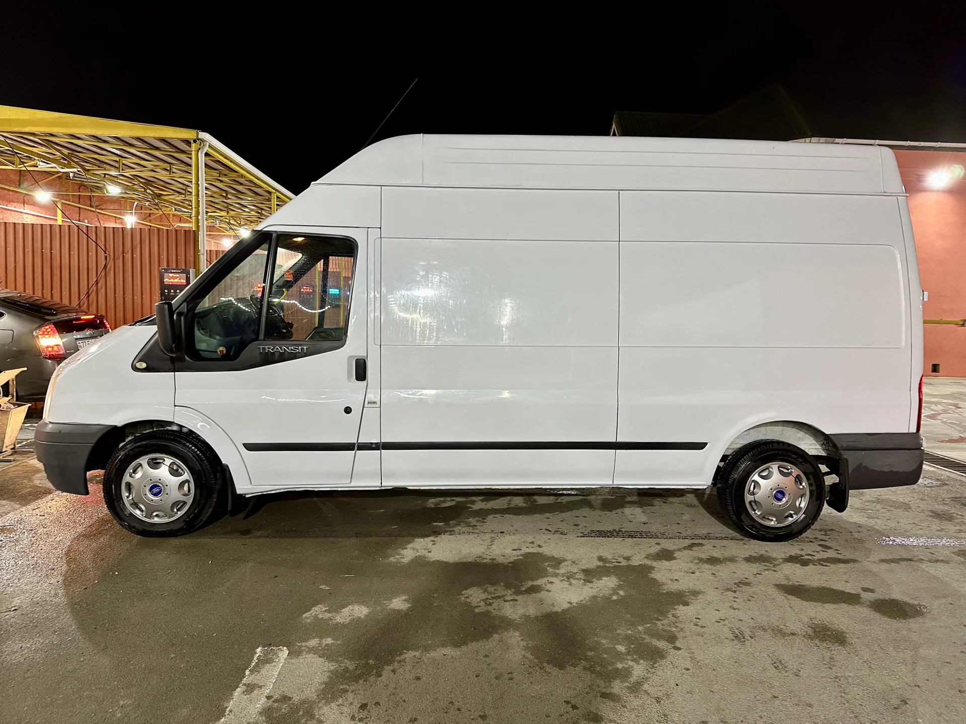 Ford transit İcarə